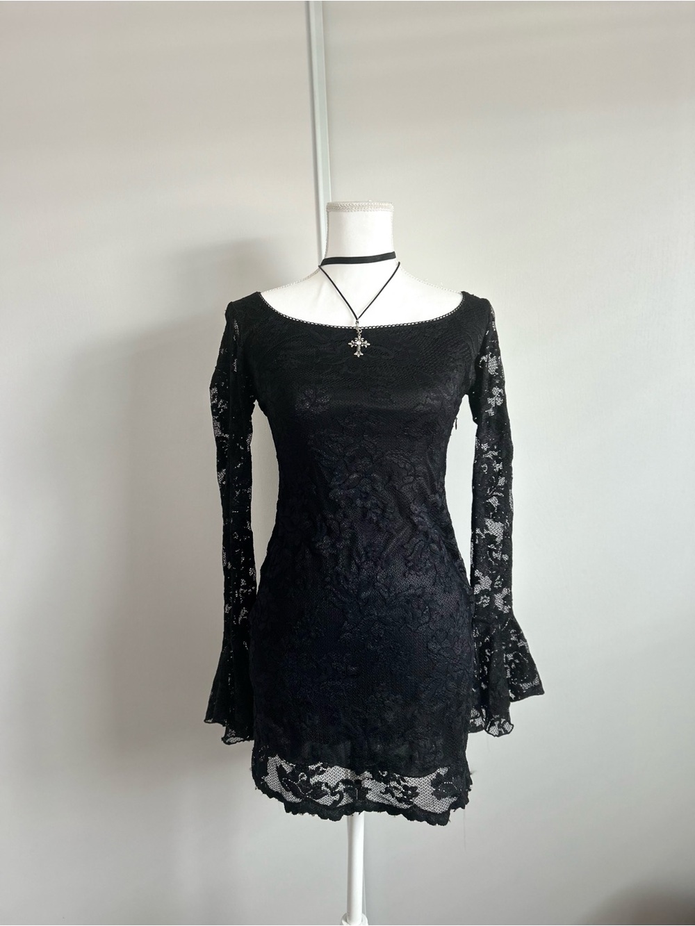 Guess Black Lace Long-Sleeve Scoop Neck Mini Dress